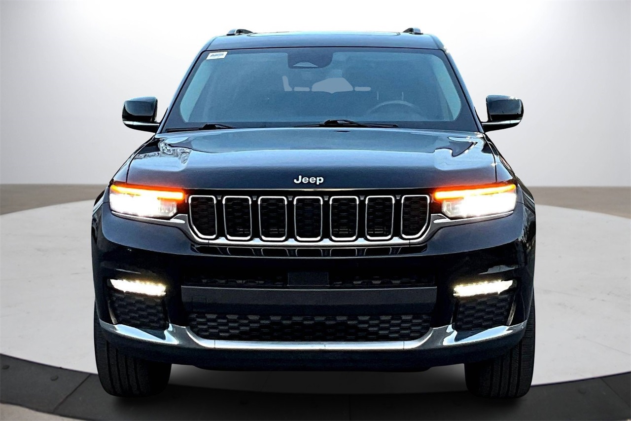 2021 Jeep Grand Cherokee Limited photo 3