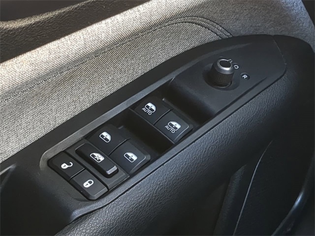2024 Jeep Compass North Edition Latitude photo 22