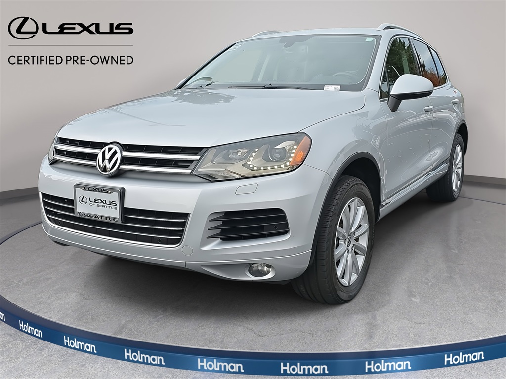2011 Volkswagen Touareg Sport
