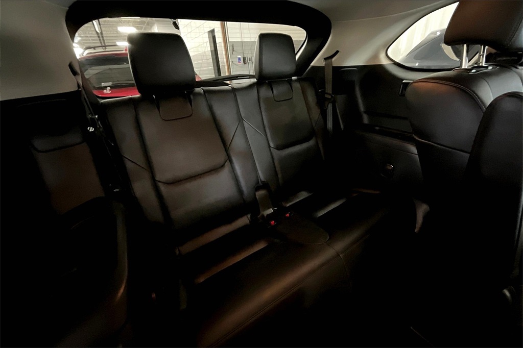 2022 Mazda CX-9 Touring photo 23