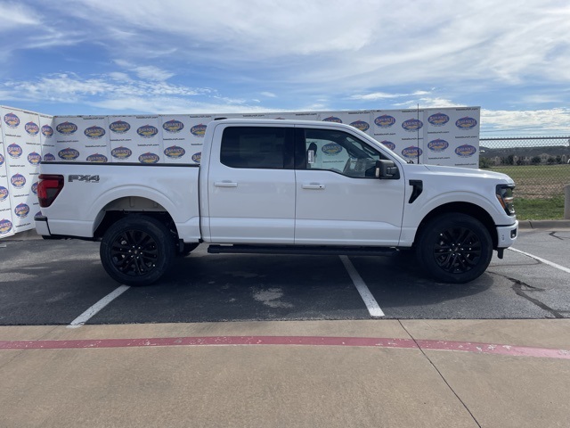 2025 Ford F-150 XLT's photo