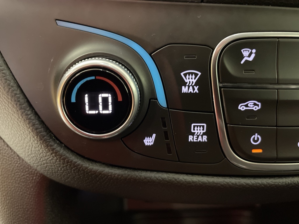 2024 Chevrolet Equinox LT photo 30