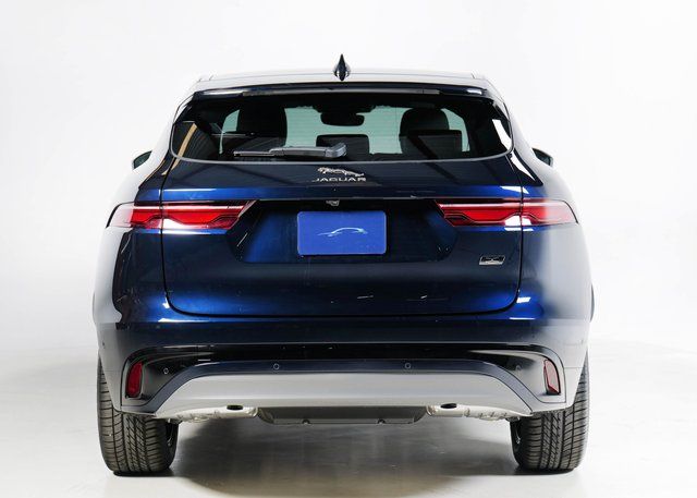 2026 Jaguar F-PACE P250 R-Dynamic S photo 3