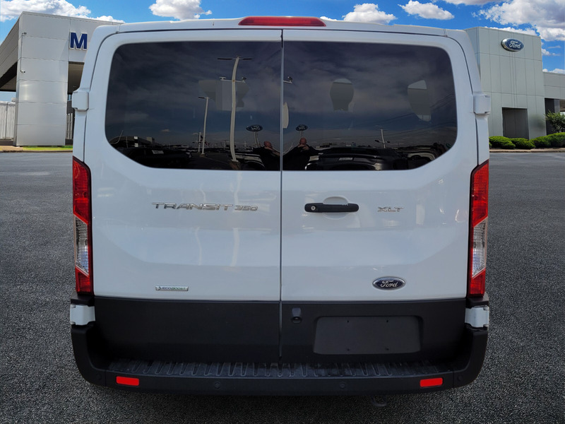 2023 Ford Transit XLT photo 4