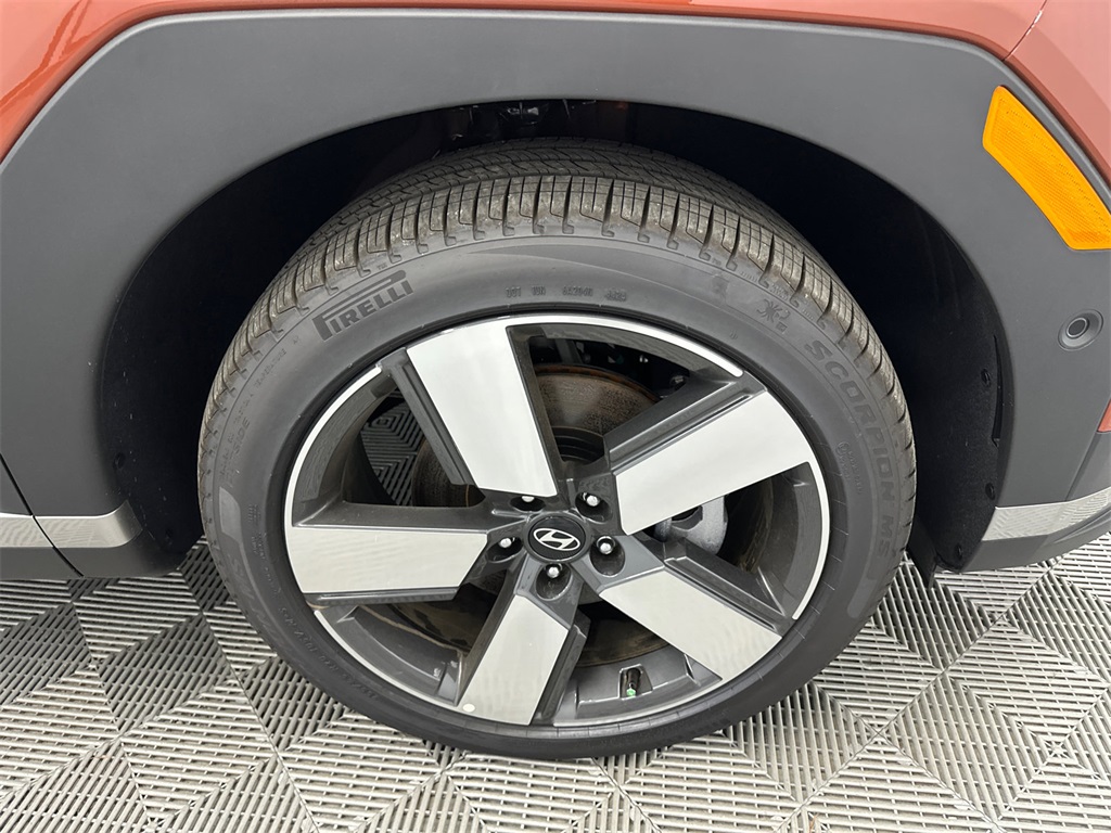 2025 Hyundai Santa Fe Limited photo 14