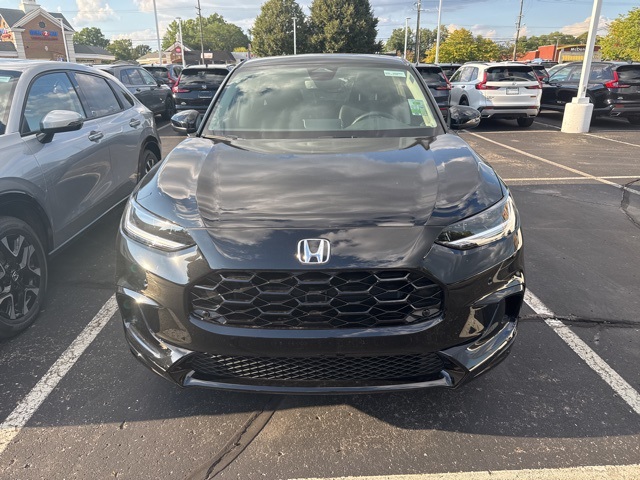 2026 Honda HR-V EX-L photo 2