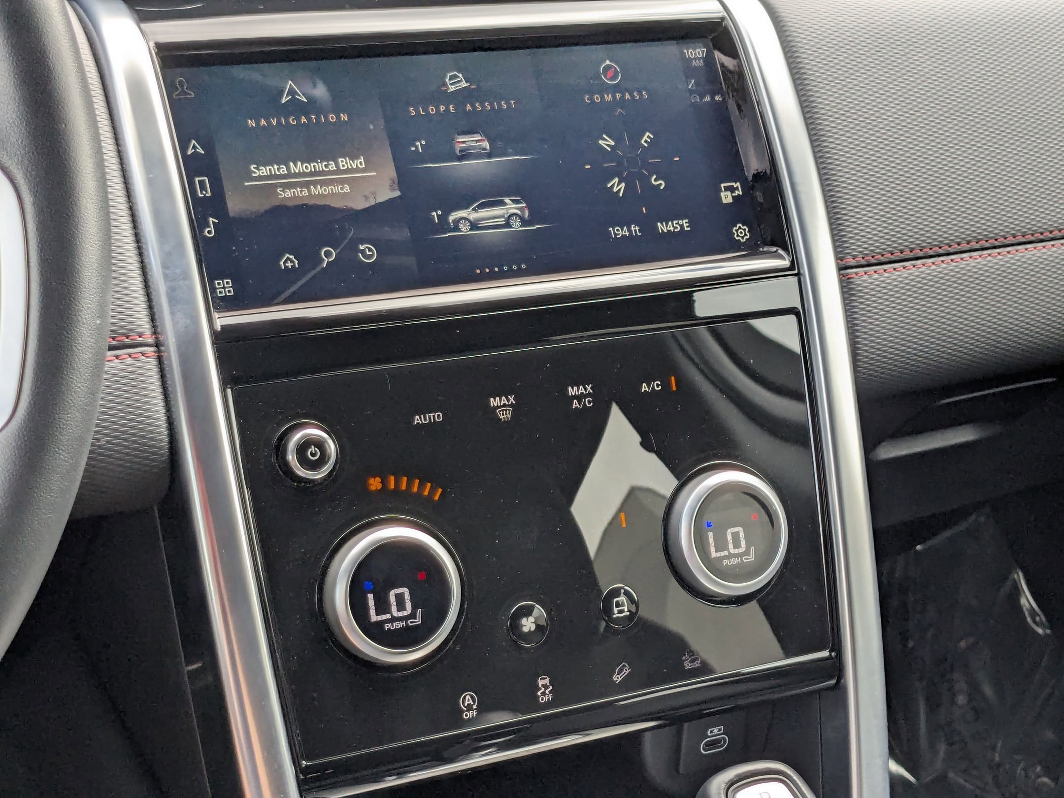 2023 Land Rover Discovery Sport S R-Dynamic photo 13