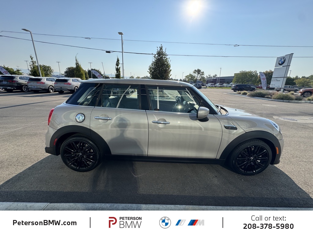 2024 Mini Cooper Hardtop S photo 8