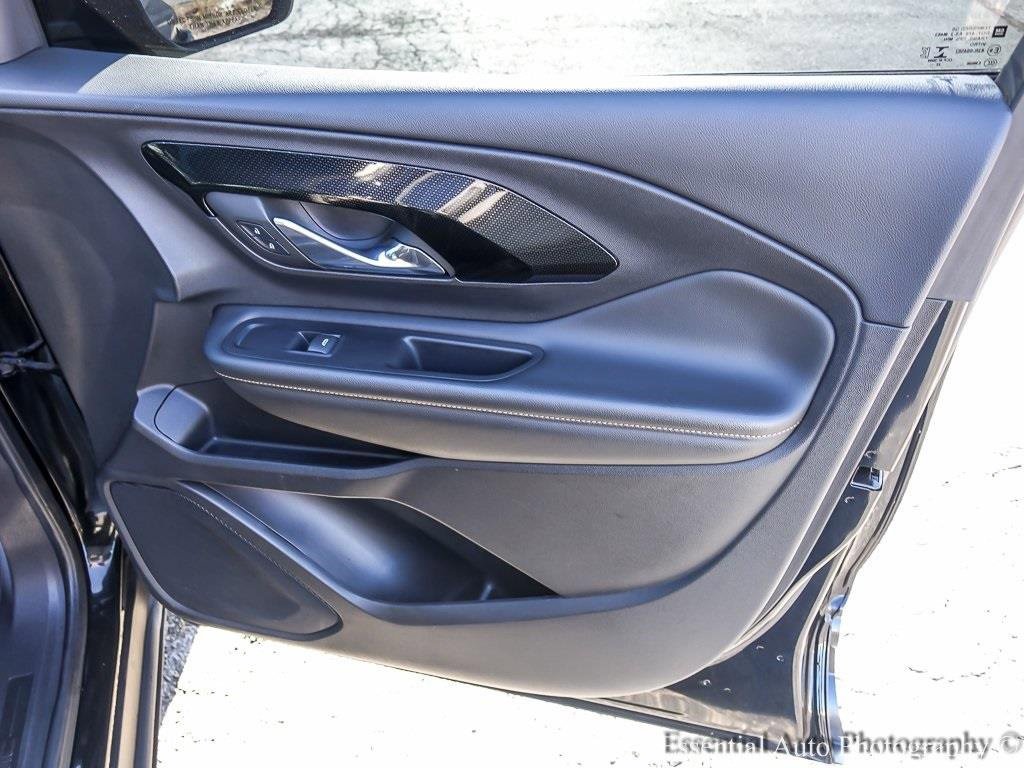 2023 GMC TERRAIN - Image 20