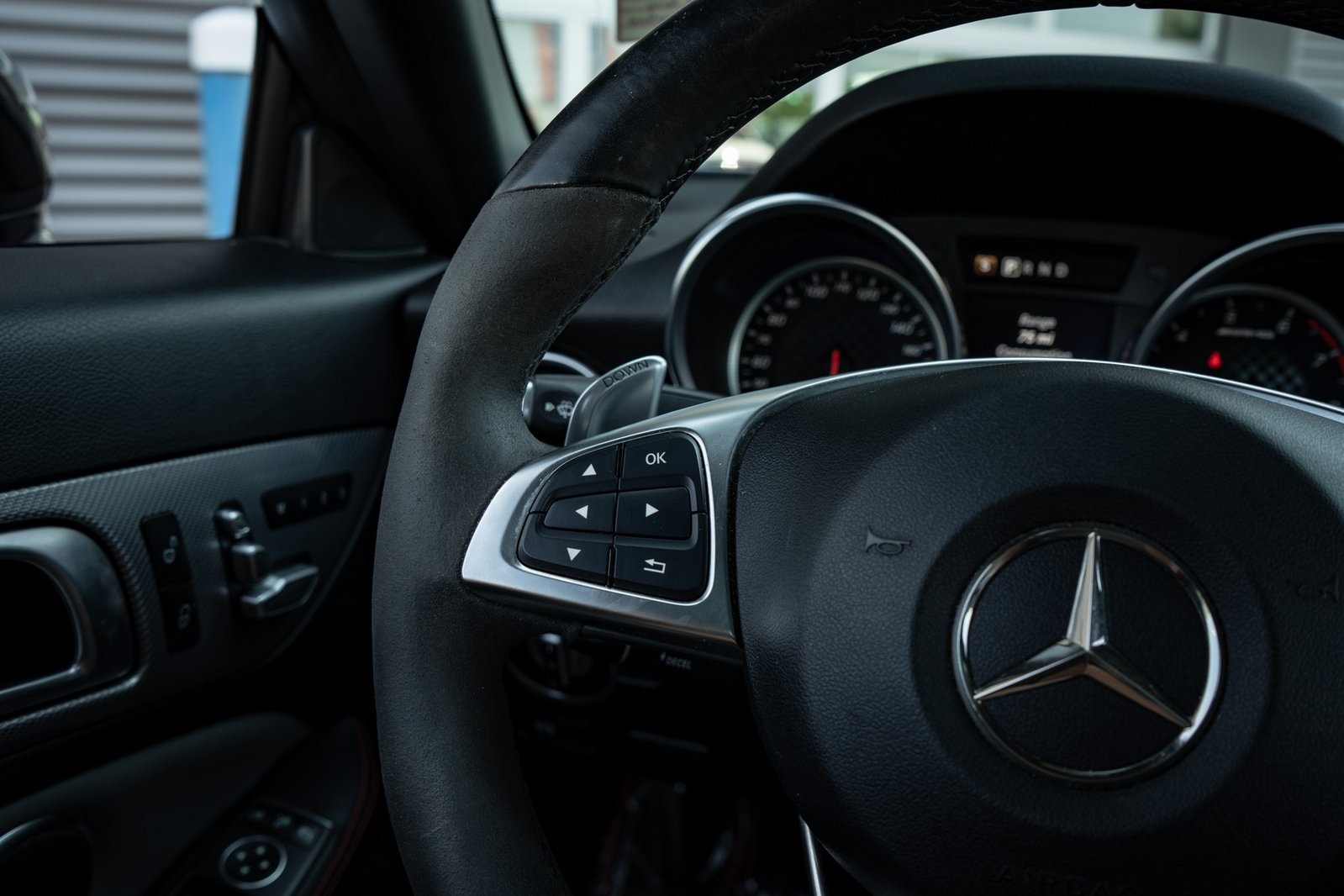 2019 Mercedes Benz SLC AMG 43 photo 38