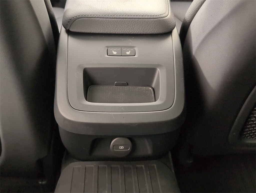 2021 Volvo V60 Cross Country T5 photo 10