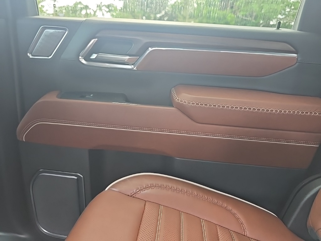 2024 Gmc Sierra HD Denali Ultimate photo 36