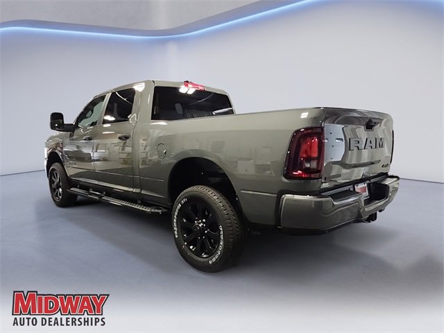 2025 Ram 2500 Big Horn photo 3