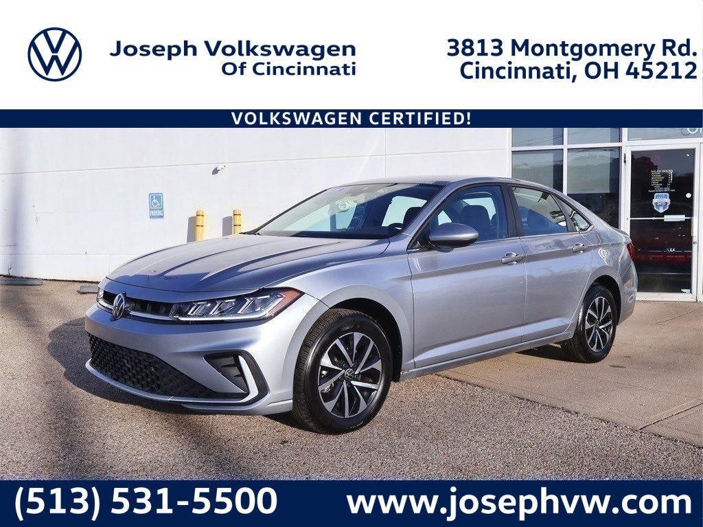 2025 Volkswagen Jetta S's photo