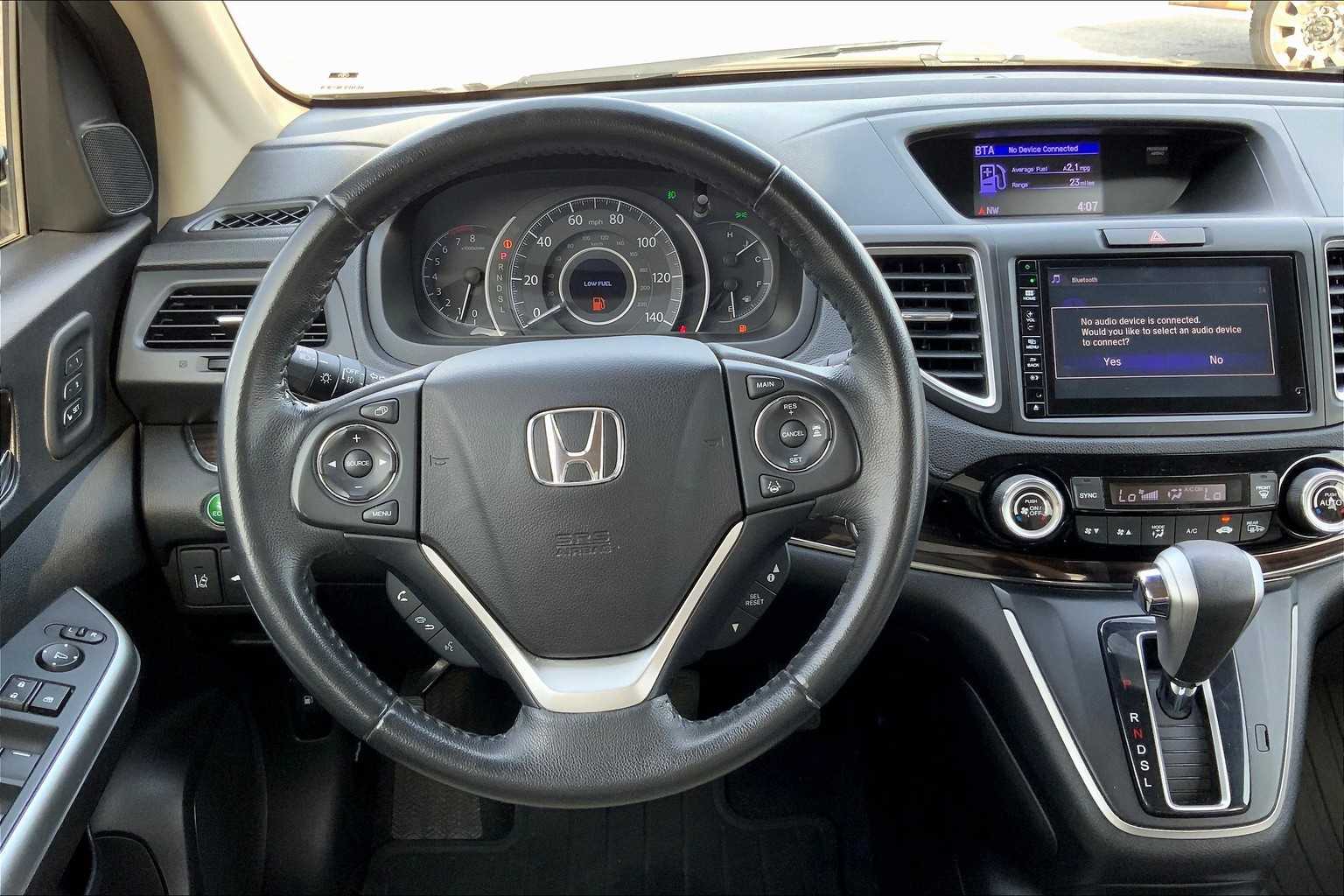 2016 Honda CR-V Touring photo 5