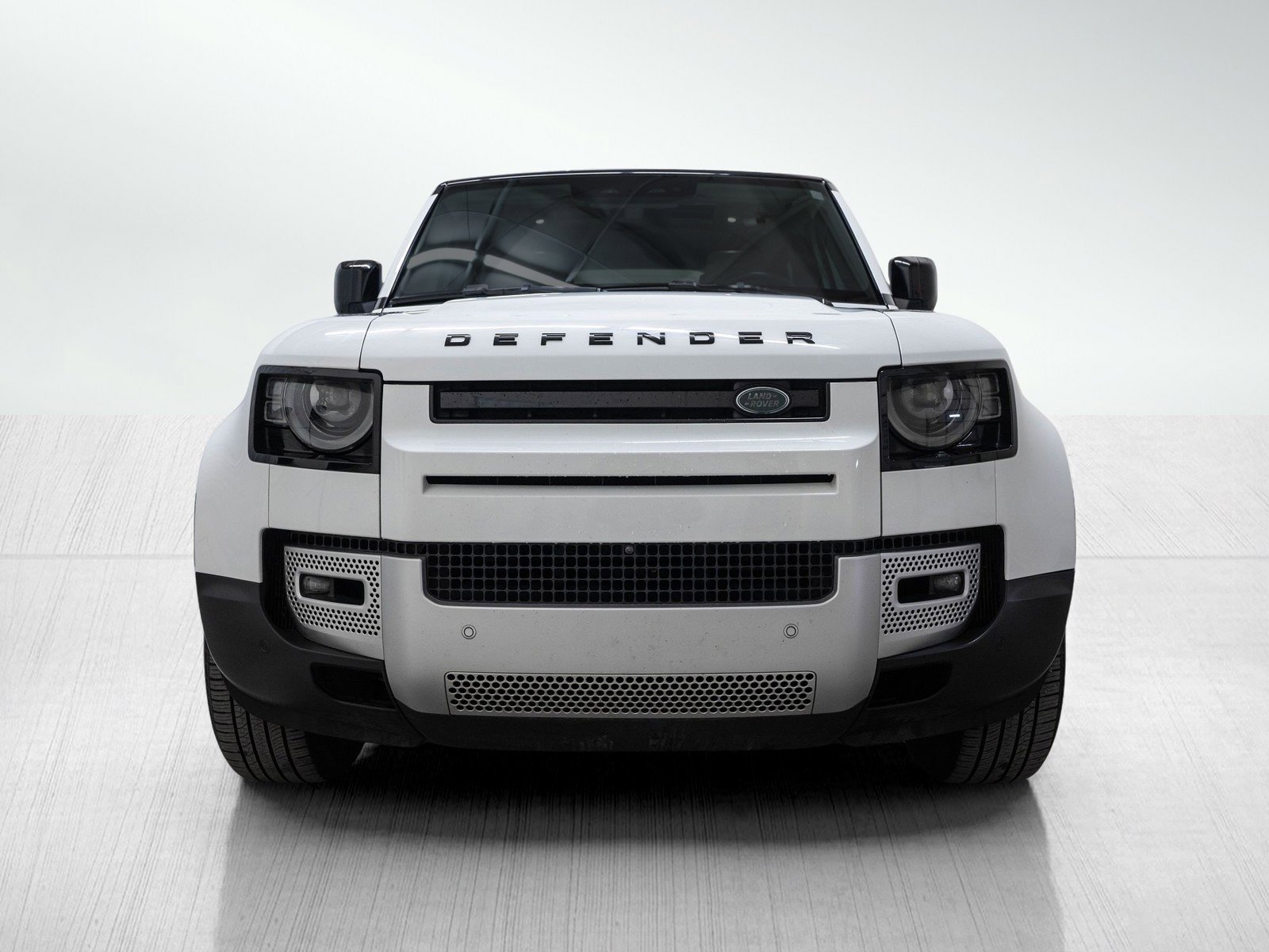 Used 2020 Land Rover Defender HSE with VIN SALE97EU6L2025535 for sale in Kansas City