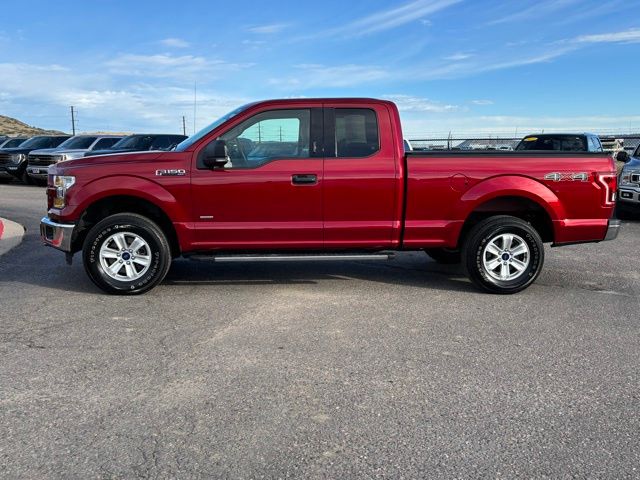 2015 Ford F-150 XLT photo 2