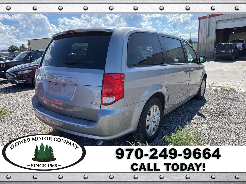 2019 Dodge Grand Caravan SE photo 3