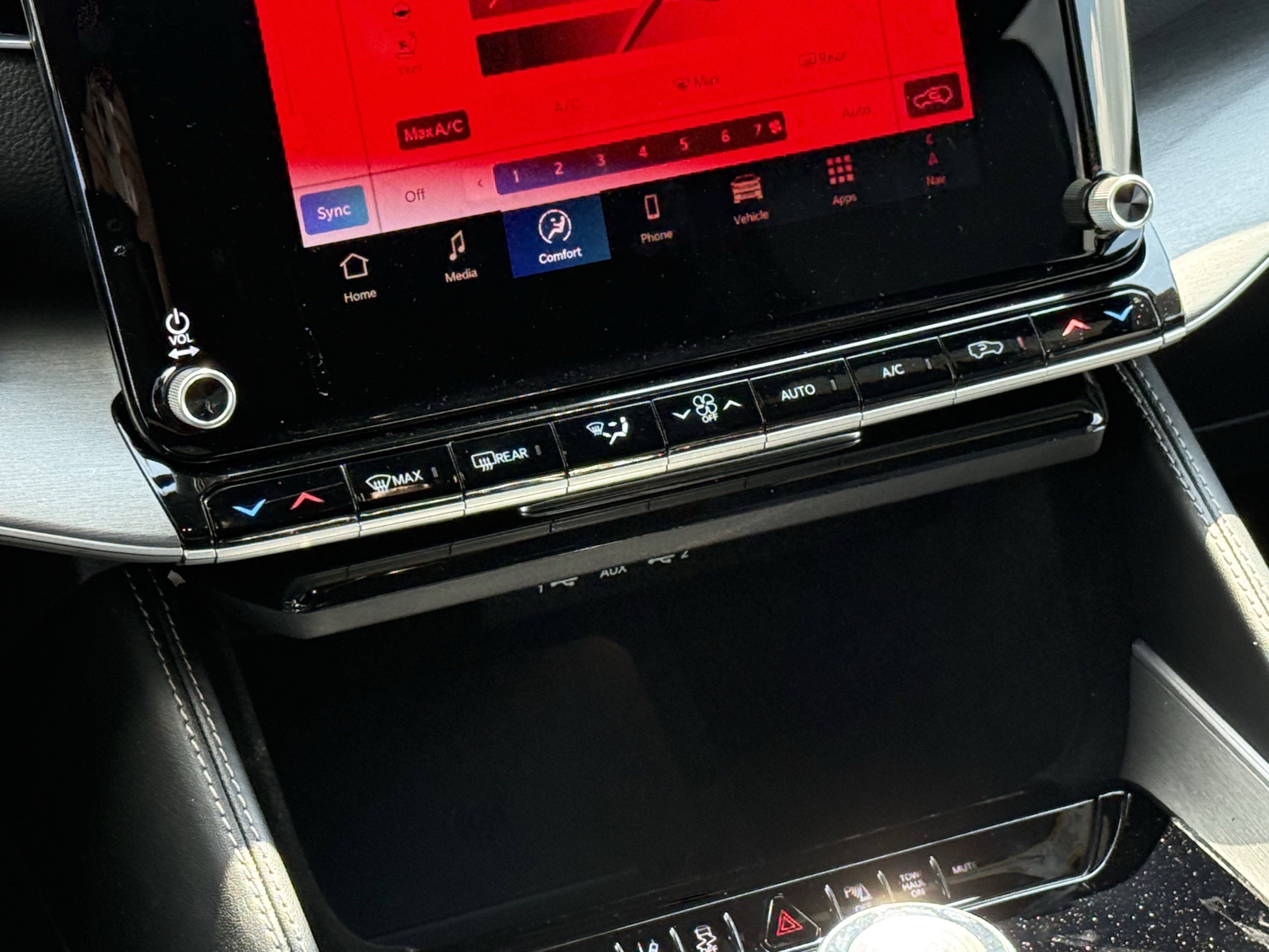 2025 Jeep Wagoneer Base photo 6