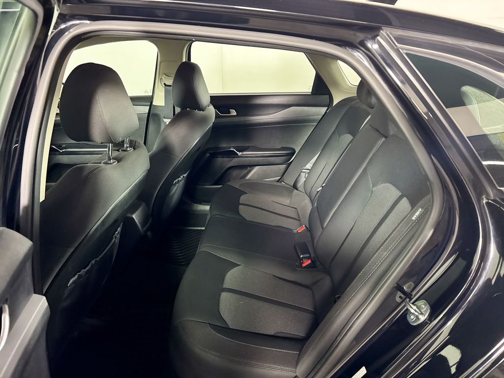 2023 Kia K5 LXS photo 16