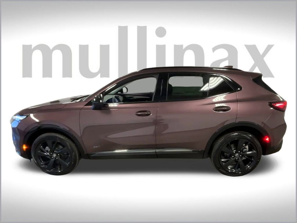 2025 Buick Envision Sport Touring photo 2