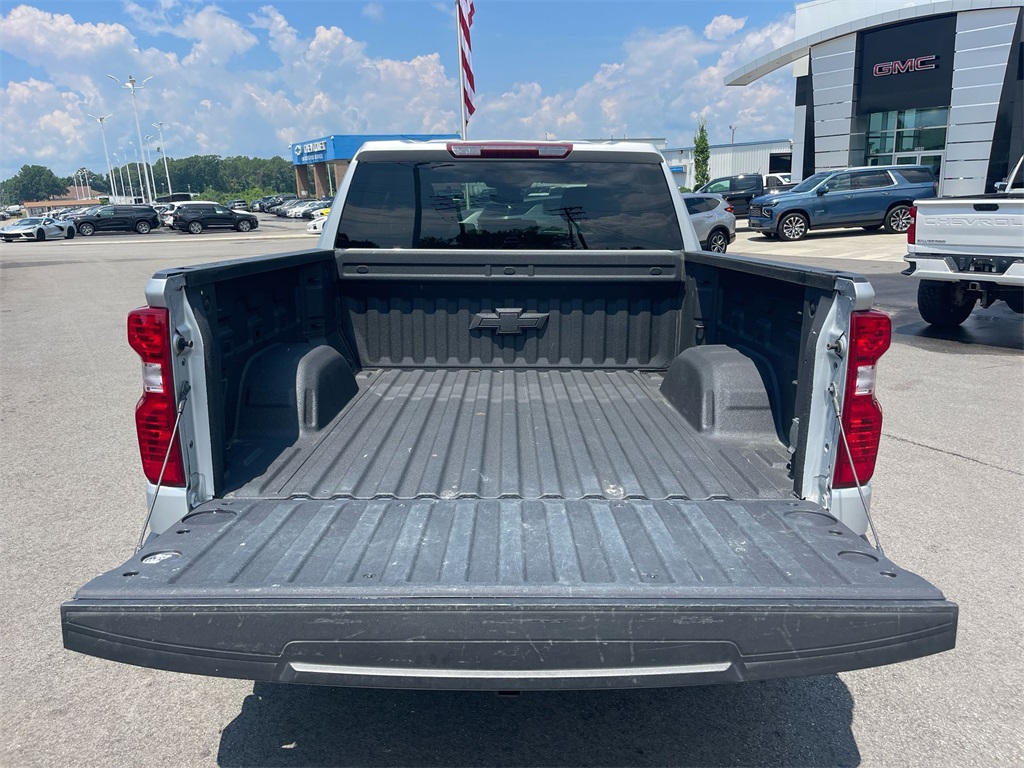 2022 Chevrolet Silverado 1500 Custom photo 24