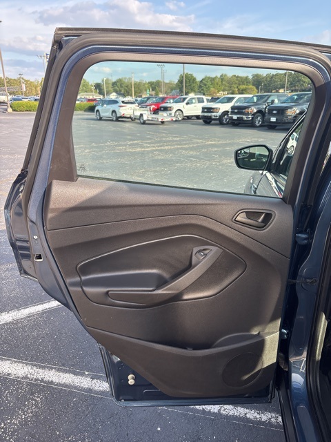 2018 Ford Escape S photo 44