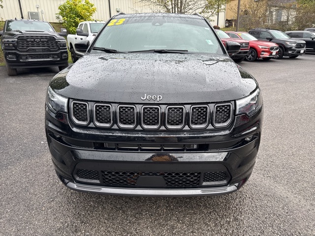 2023 Jeep Compass High Altitude photo 2