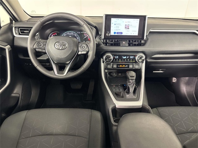 2024 Toyota RAV4 XLE photo 11