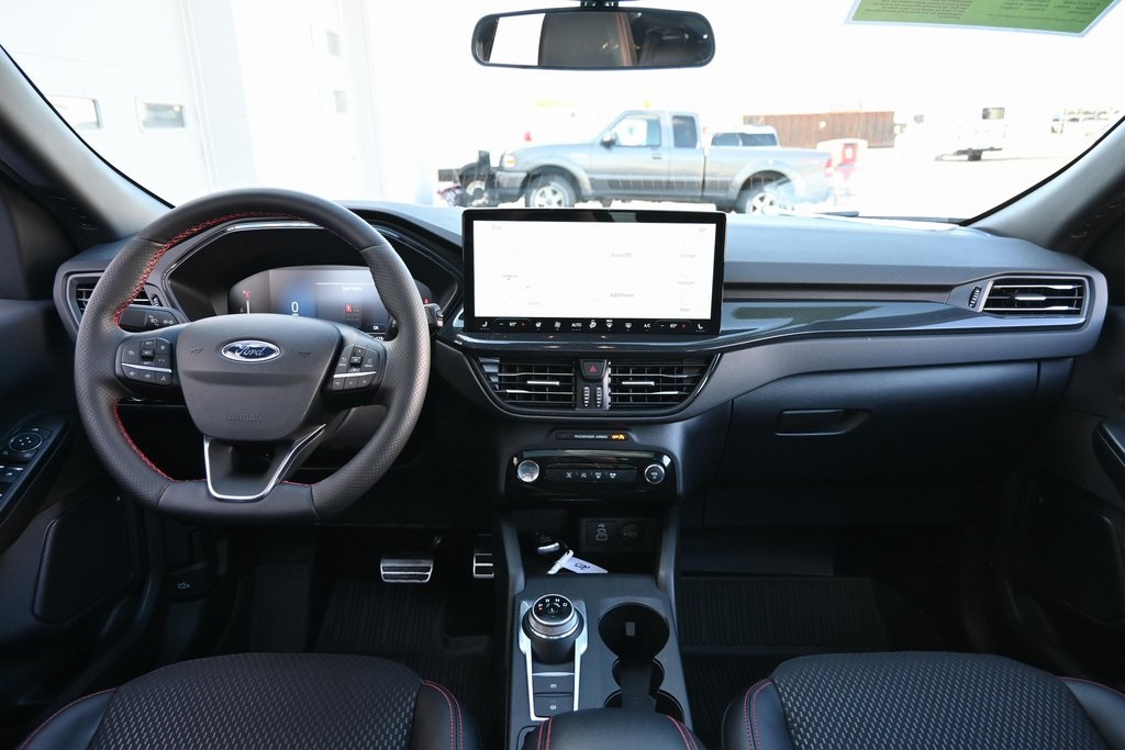 2024 Ford Escape ST-Line photo 28