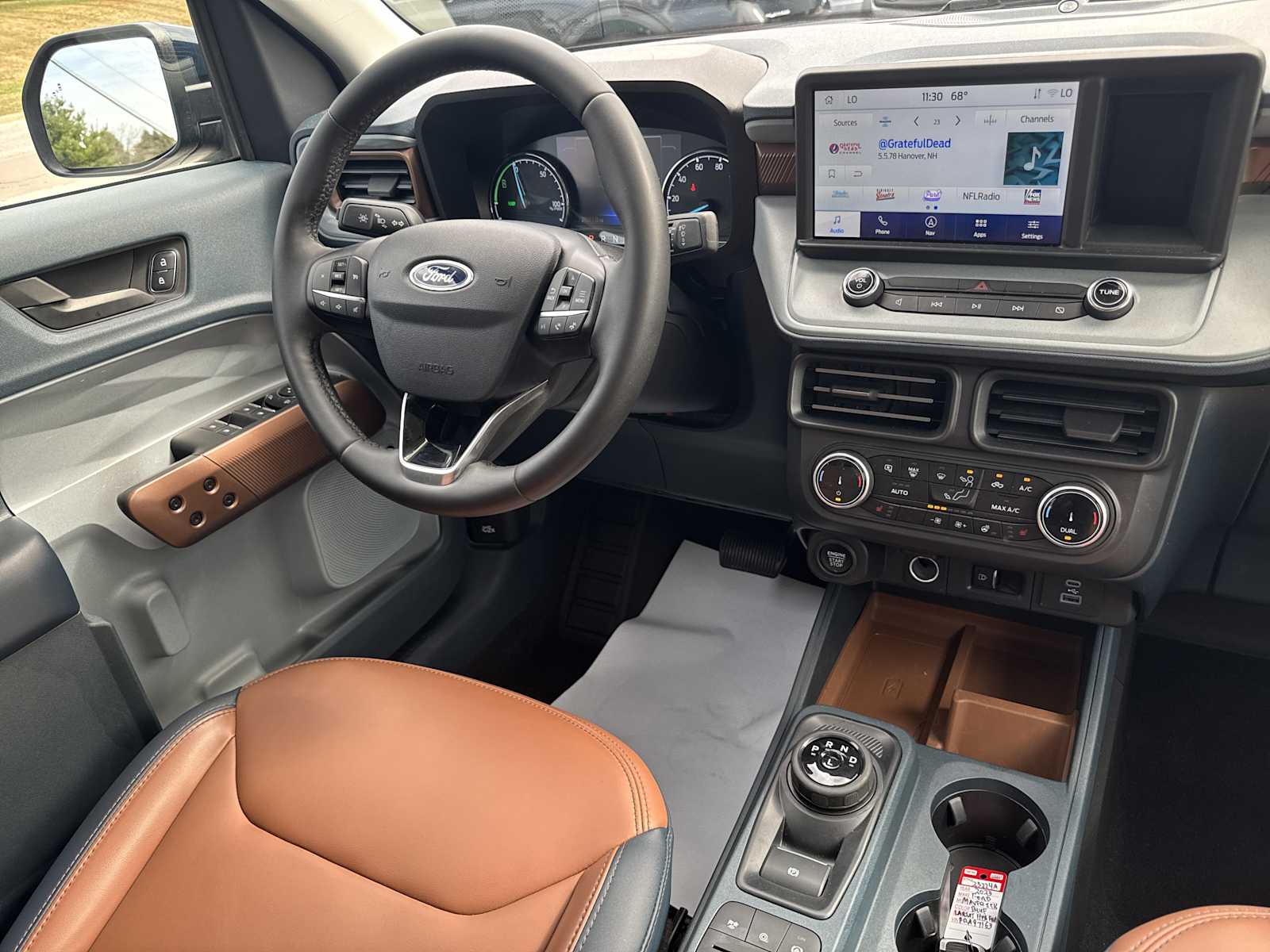 2023 Ford Maverick Lariat photo 25