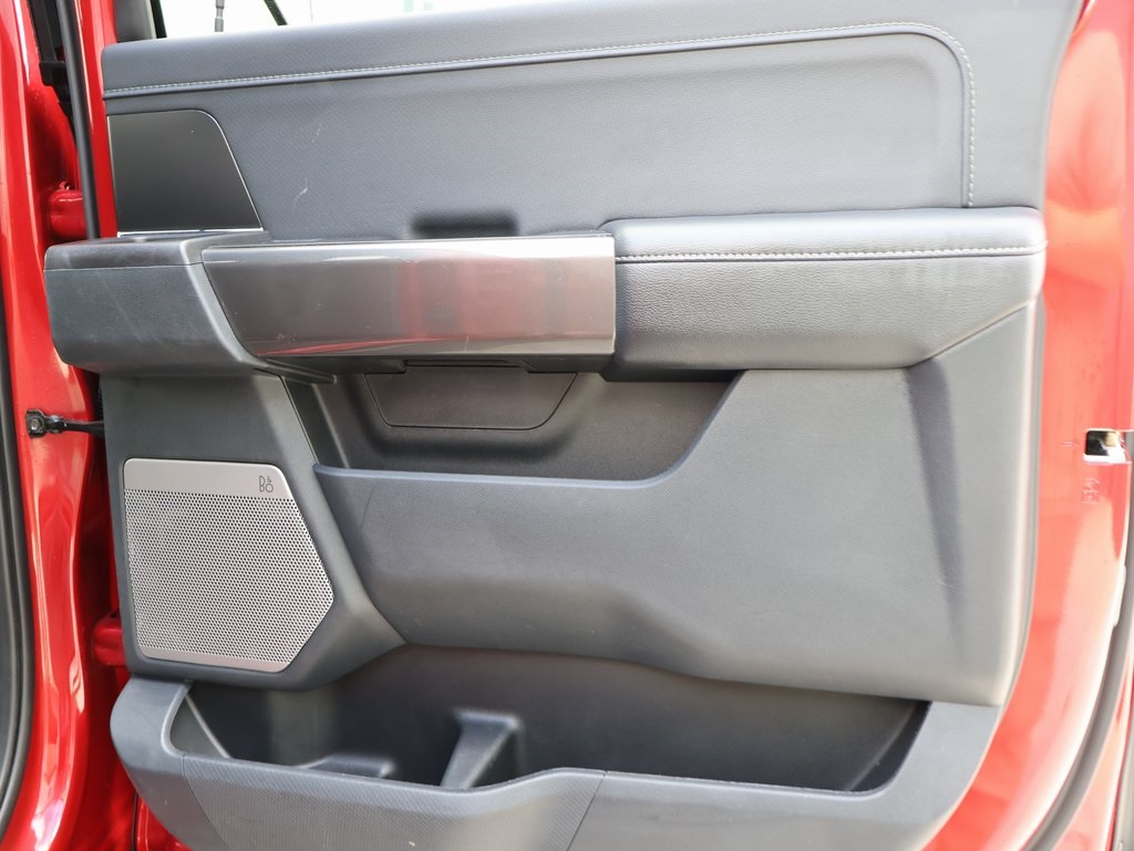 2022 Ford F-150 XLT photo 11