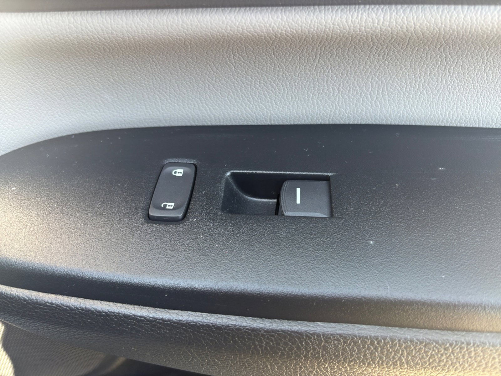 2017 Honda CR-V EX-L photo 28