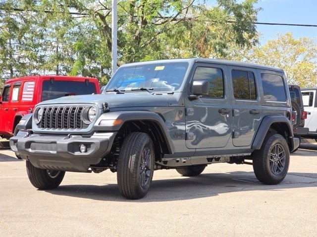 2025 Jeep Wrangler Sport S photo 18