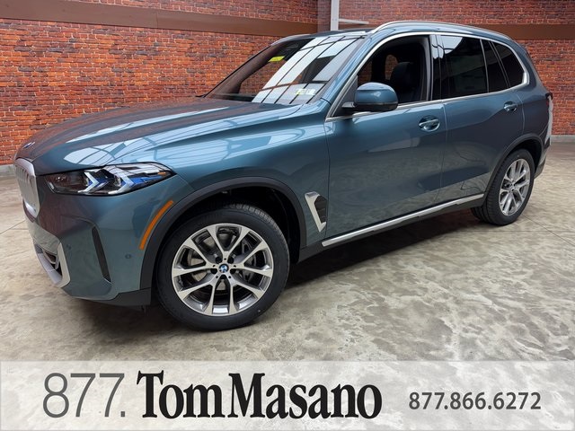 2026 BMW X5 40i's photo