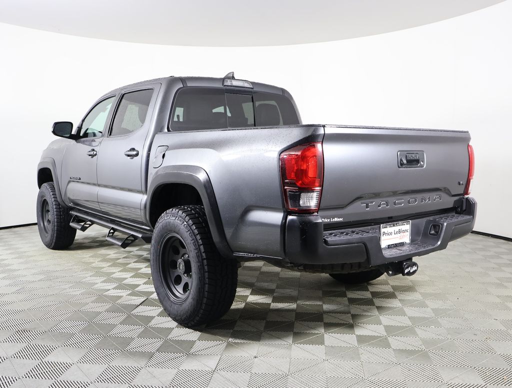 2019 Toyota Tacoma TRD Off-Road photo 4