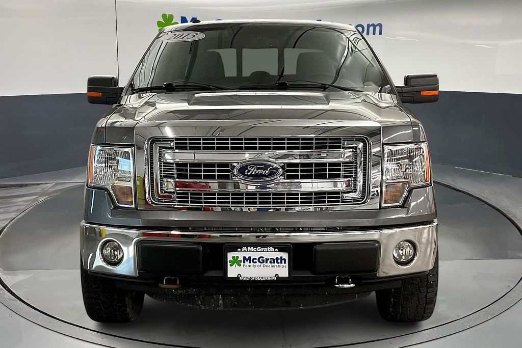 2013 Ford F-150 XLT photo 2