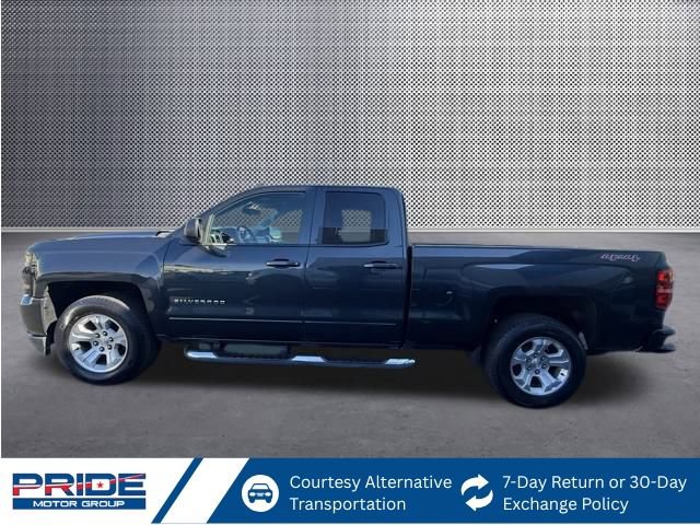 2017 Chevrolet Silverado 1500 LT photo 2