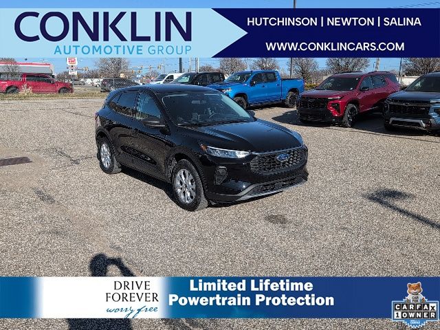 2025 Ford Escape Active's photo
