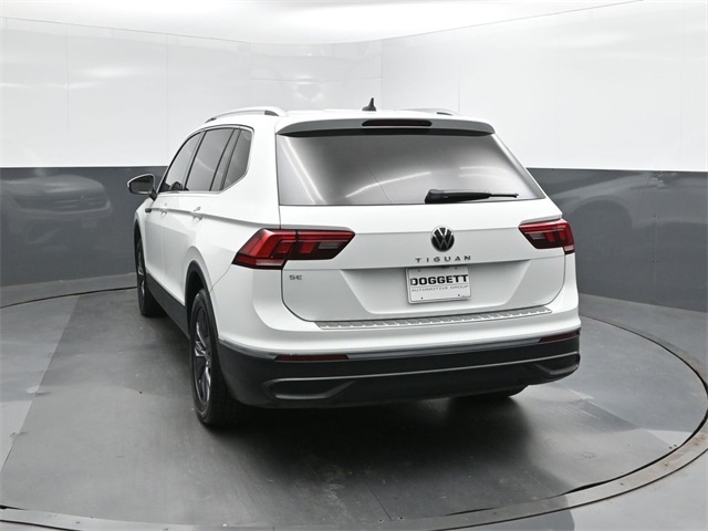 2022 Volkswagen Tiguan SE photo 8