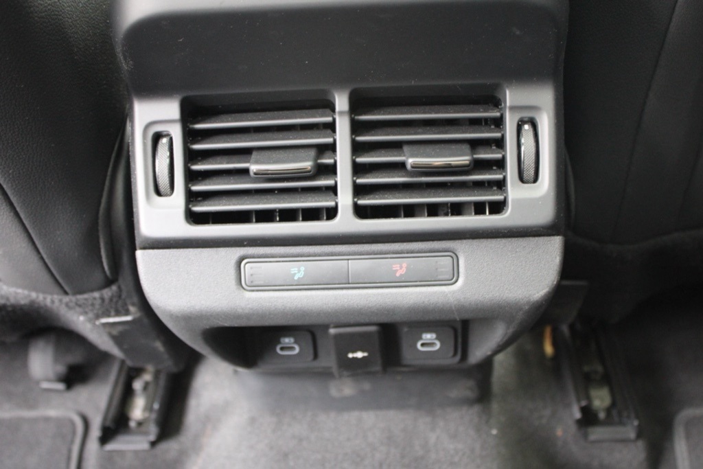 2024 Land Rover Range Rover Evoque Dynamic SE photo 27
