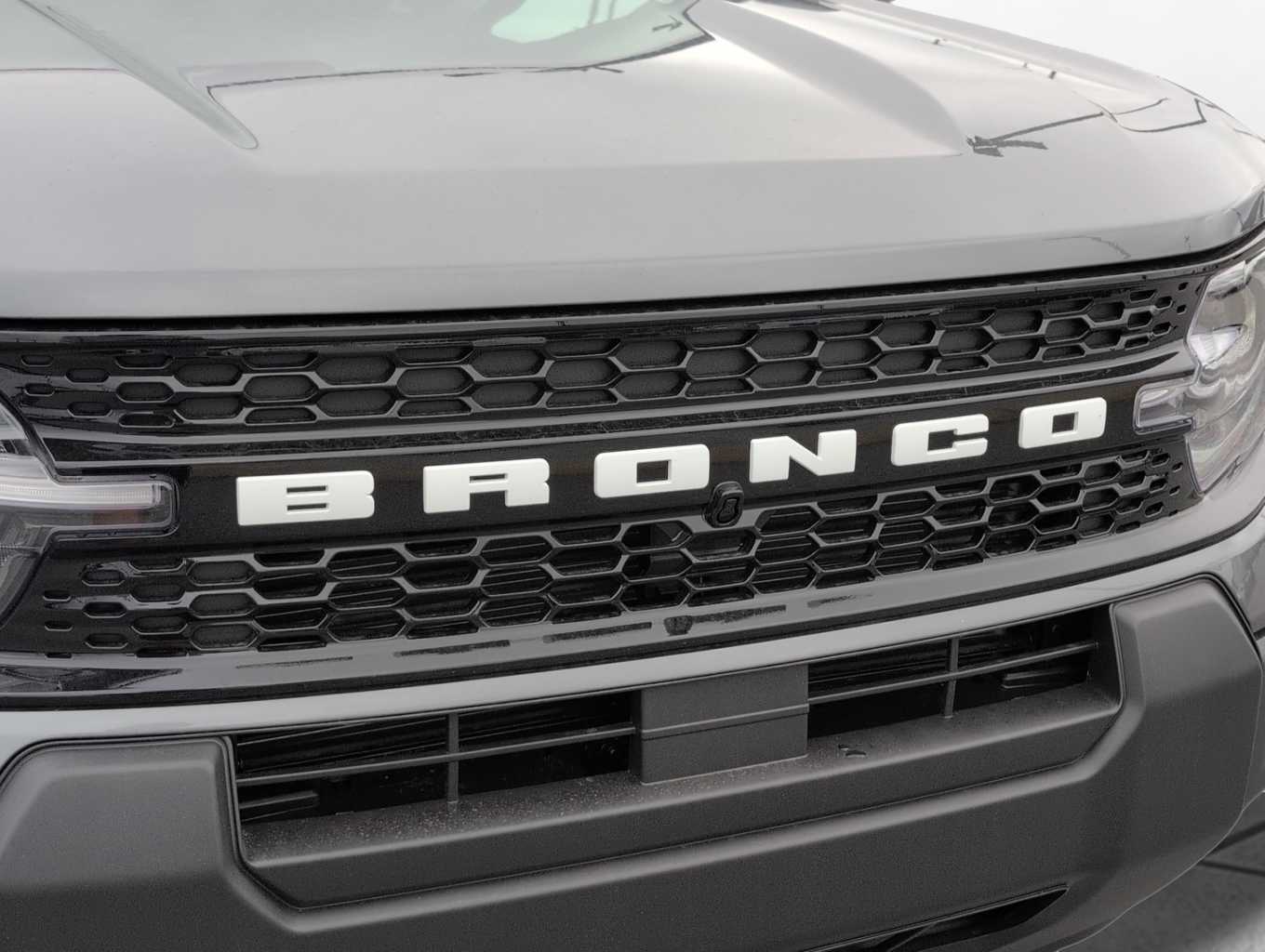 2025 Ford Bronco Sport Outer Banks photo 4