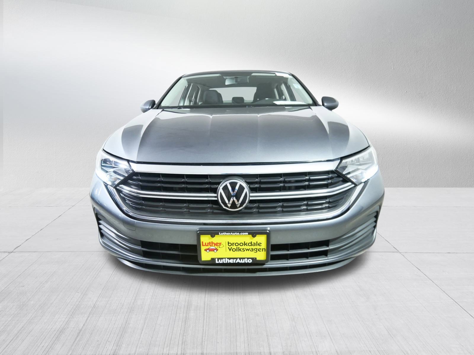 3VWCM7BUXNM024799