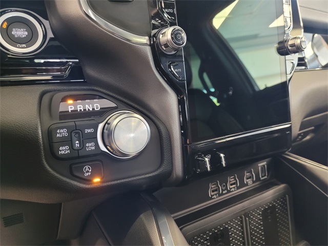 2026 Ram 1500 Laramie photo 15