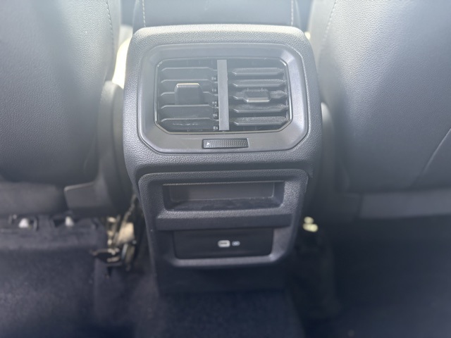 2022 Volkswagen Taos SE photo 7