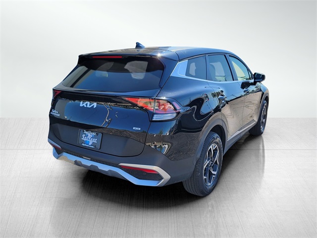 2023 Kia Sportage LX photo 2