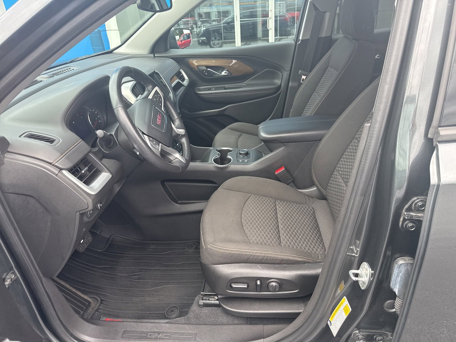 2020 Gmc Terrain SLE photo 17