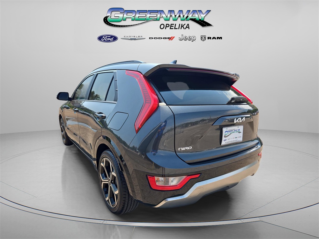 2023 Kia Niro EX Touring photo 5