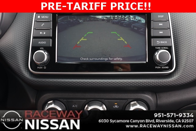 2025 Nissan Kicks Play S photo 26