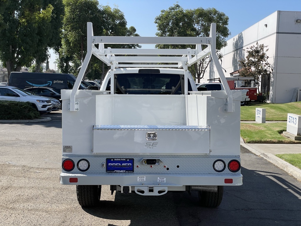 2026 Ram 3500 Tradesman photo 2